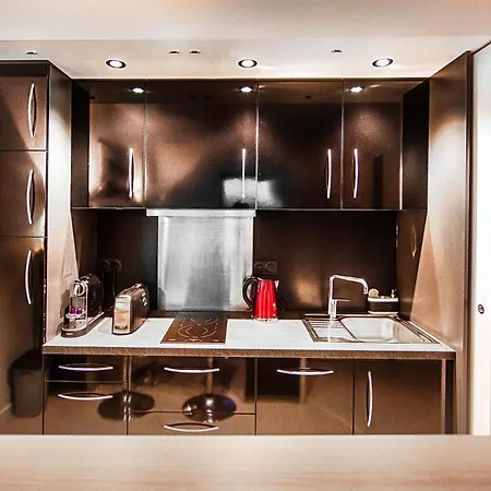 Les Echappées Belles - Du Phare Biarritz