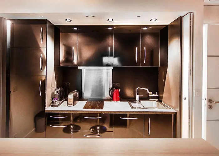 Les Echappées Belles - Du Phare Biarritz